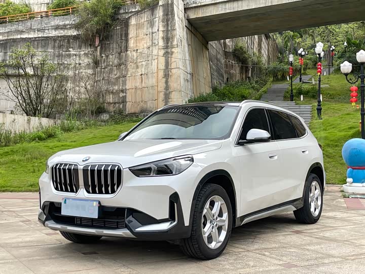 Фото 1 - BMW X1