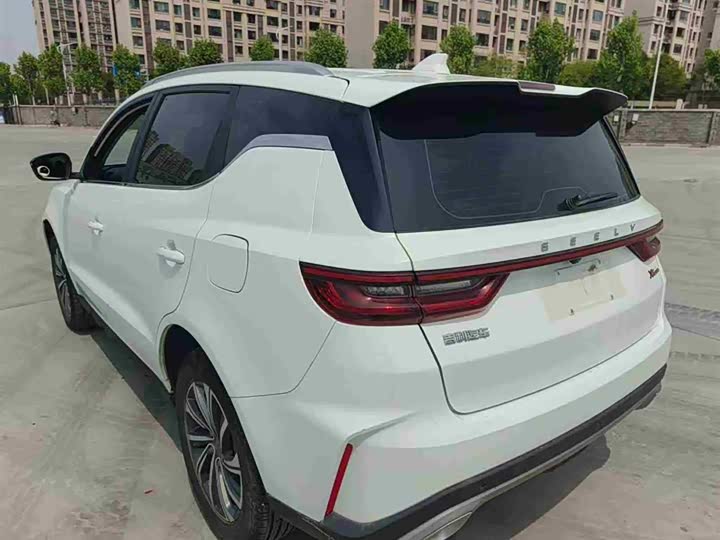 Geely Vision X6 2021 2021款 PRO 1.4T 自动尊贵型