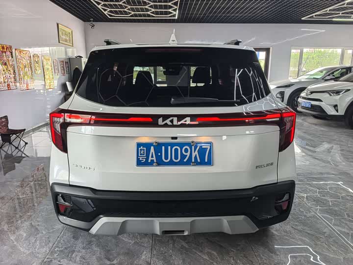 Photo 6 - Kia Seltos