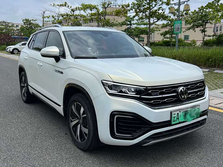 Фото 2 - Volkswagen Tayron GTE Hybrid