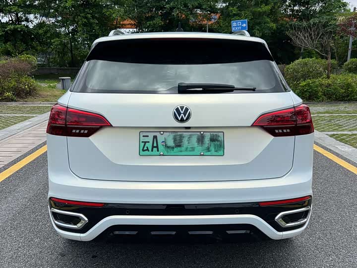 Фото 5 - Volkswagen Tayron GTE Hybrid