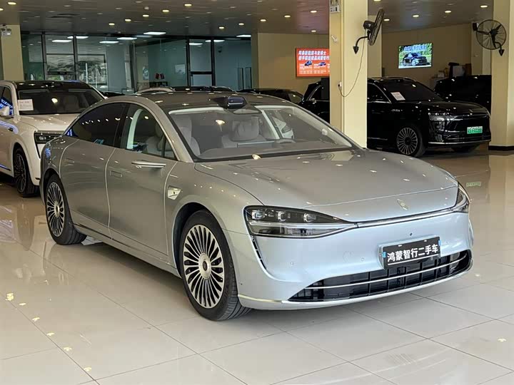Stelato S9 2026 2026款 增程 Ultra 后驱 53kWh (192线激光雷达）