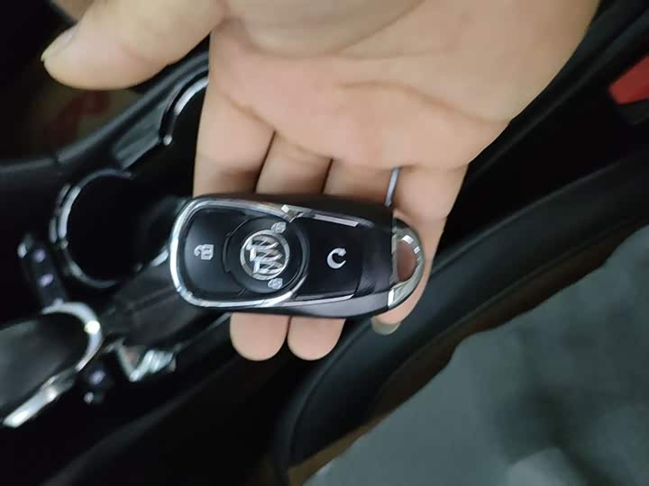 Buick Encore GX 2022 2022款 332T CVT两驱豪华型