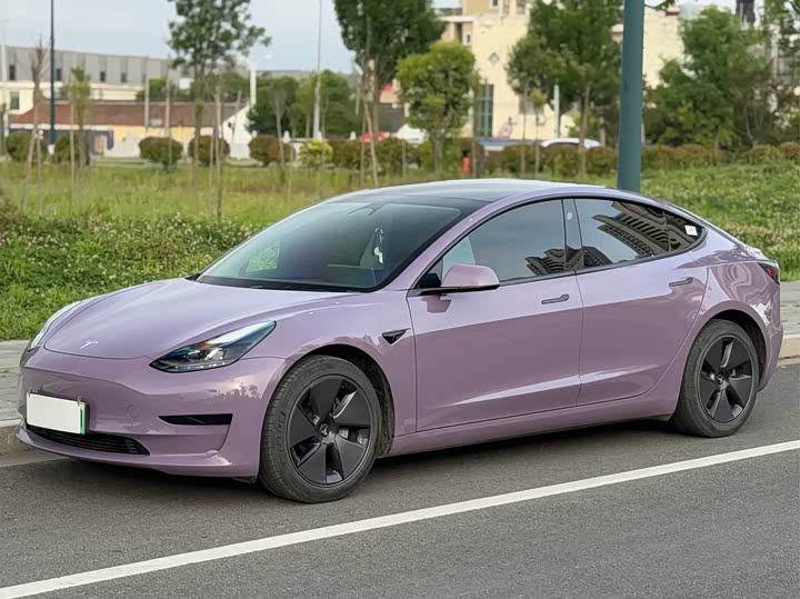 Zdjęcie 1 - Tesla Model 3
