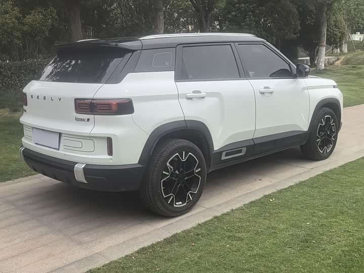 2025 Geely Icon