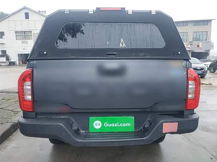 Foton Tunland F9 2023 2023款 2.0T柴油手动四驱青春豪华型长厢4F20TC