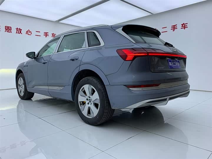 2021 Audi e-tron