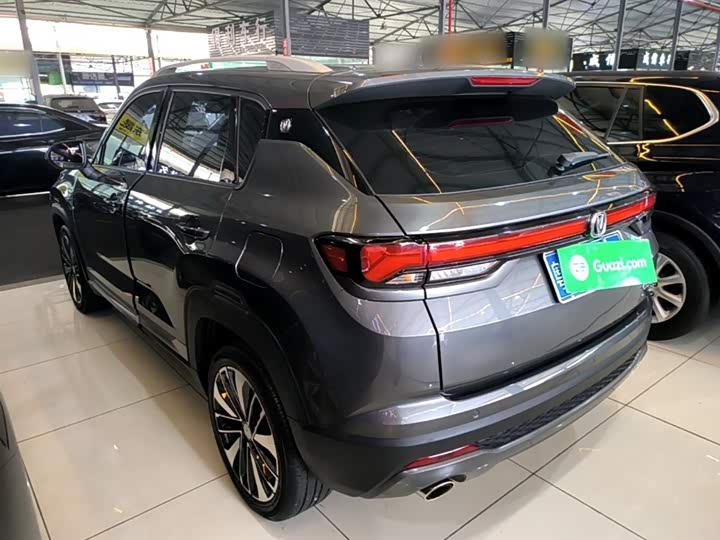 Changan CS35 Plus 2021 2021款 蓝鲸NE 1.4T DCT尊贵型