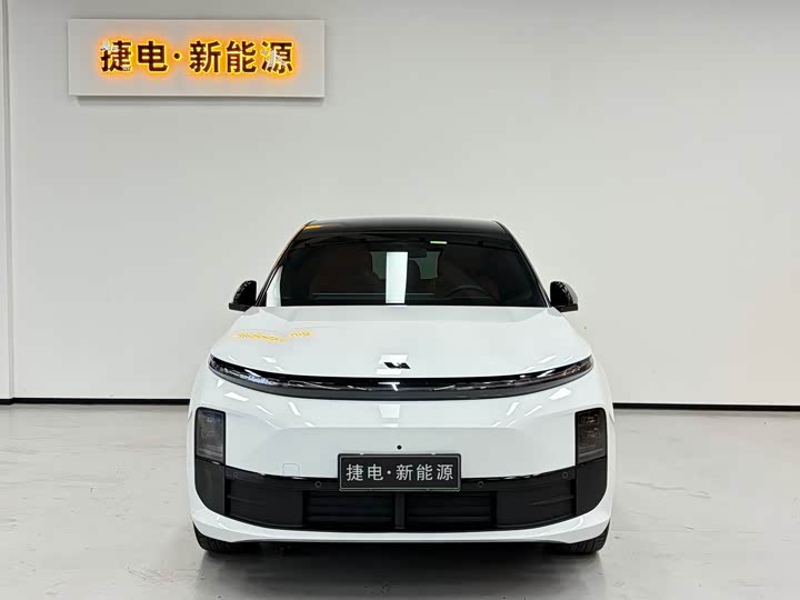 Фото 2 - LiXiang L6