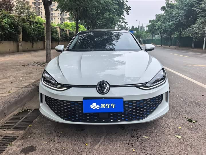 Фото 2 - Volkswagen Lamando L