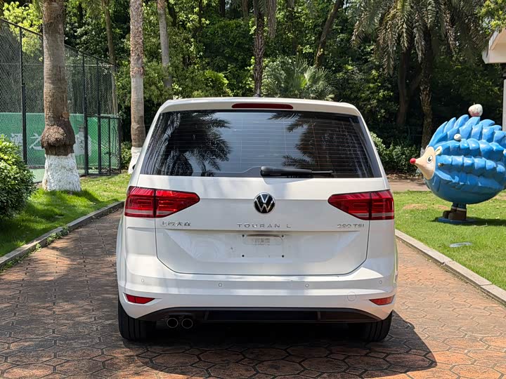 Volkswagen Touran L 2021 2021款 途安L 280TSI DSG风尚版 7座