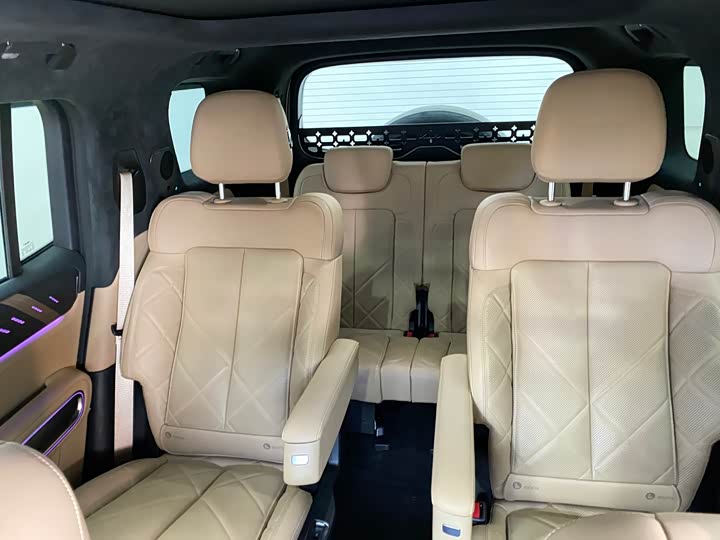 BYD FangChengBao Leopard 8 2025 2025款 智勇旗舰版 6座