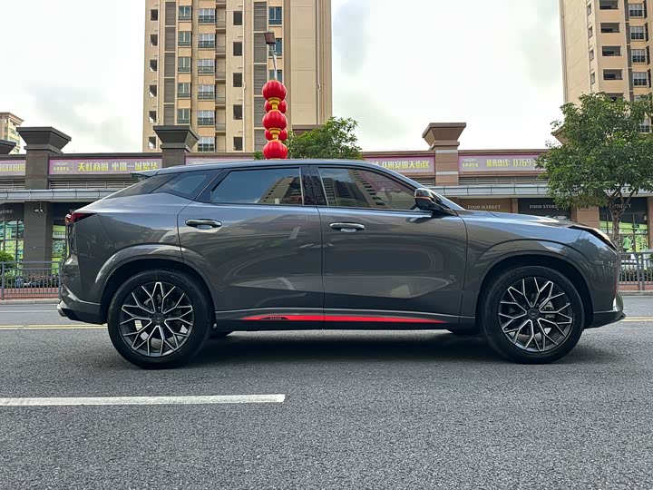 Changan Oshan Z6 2023 2023款 蓝鲸 1.5T DCT智领型