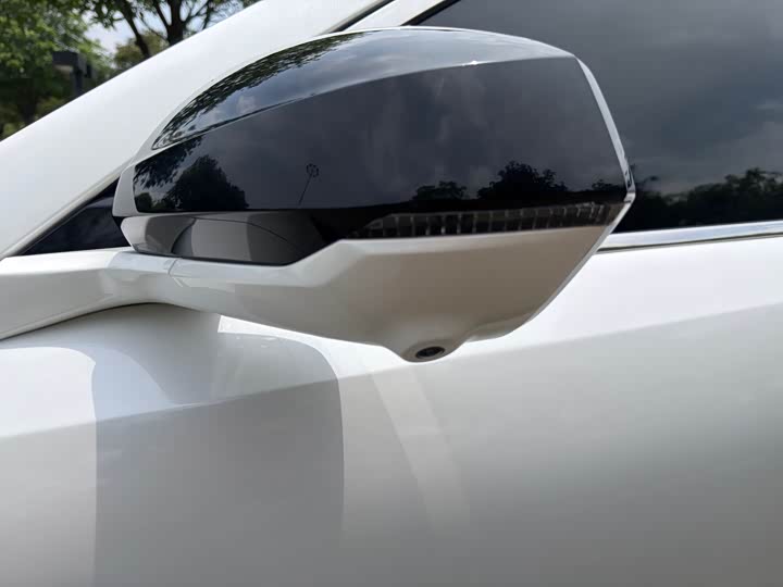 Photo 7 - Changan Oshan Z6