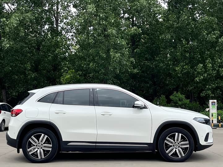 2023 Mercedes-Benz EQA