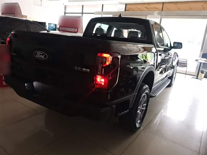 Ford Ranger 2023 2023款 山林四驱自动版 柴油