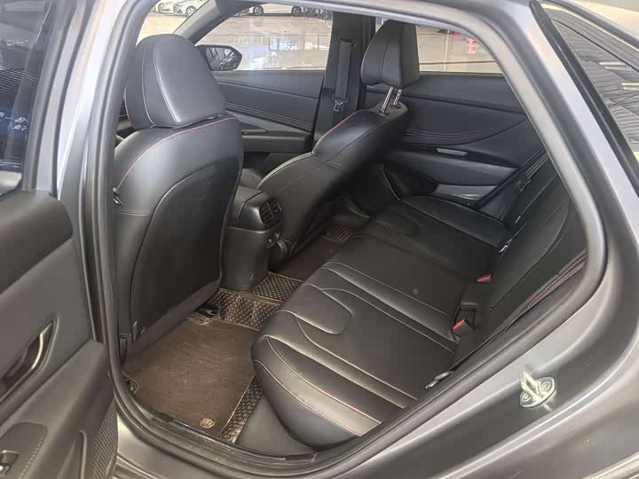 Фото 8 - Hyundai Elantra N line