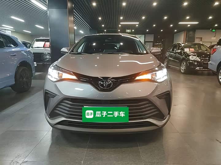 Фото 3 - Toyota Izoa