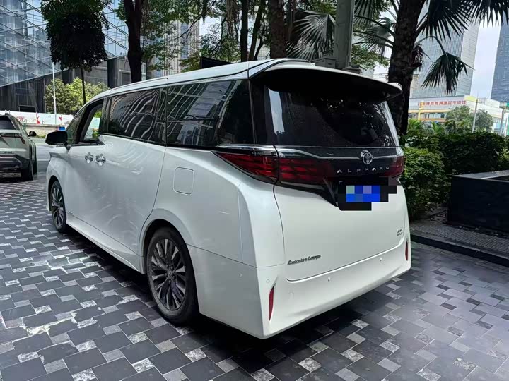 Toyota Alphard 2024 2024款 双擎 2.5L 臻享版