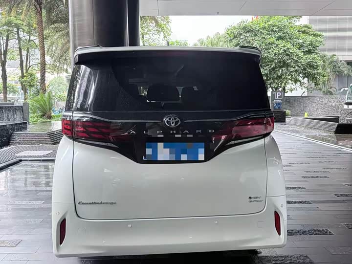Toyota Alphard 2024 2024款 双擎 2.5L 臻享版