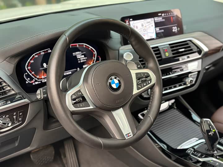 Фото 8 - BMW X3