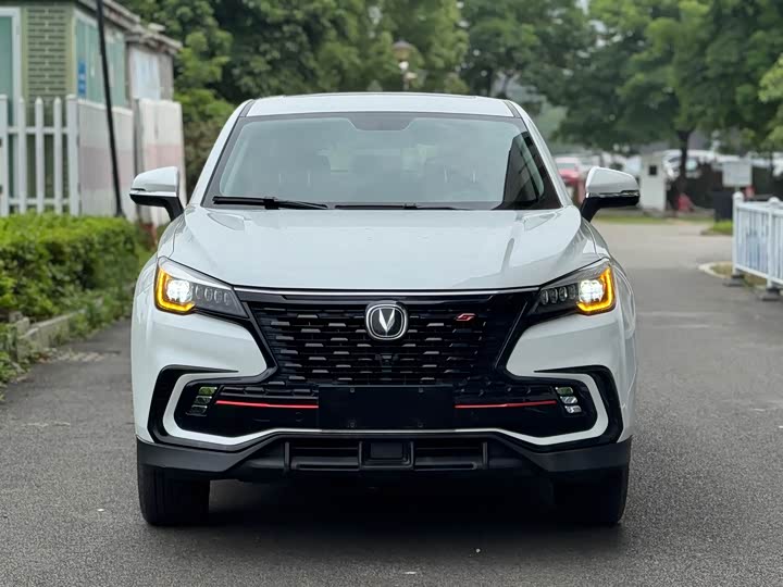 Фото 2 - Changan CS85 Coupe
