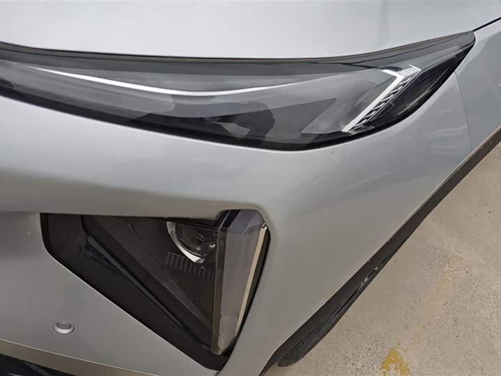 2025 Geely Galaxy L7