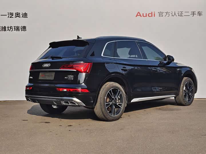 Фото 3 - Audi Q5L