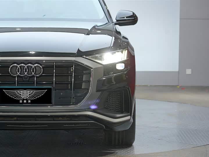 Audi Q8 2022 2022款 55 TFSI 豪华动感型