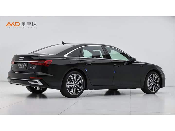 Фото 3 - Audi A6L