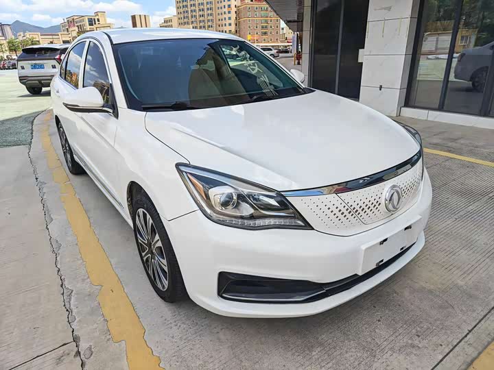 Dongfeng Aeolus E70 2022 2022款 500 超享版