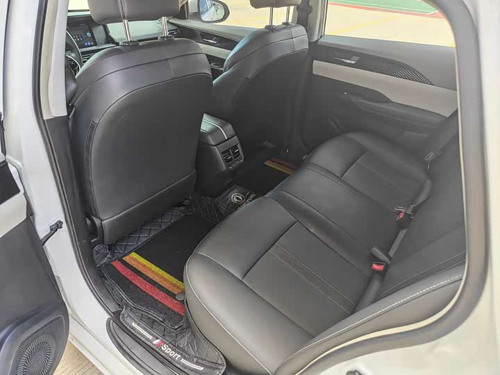 Dongfeng Aeolus E70 2022 2022款 500 超享版