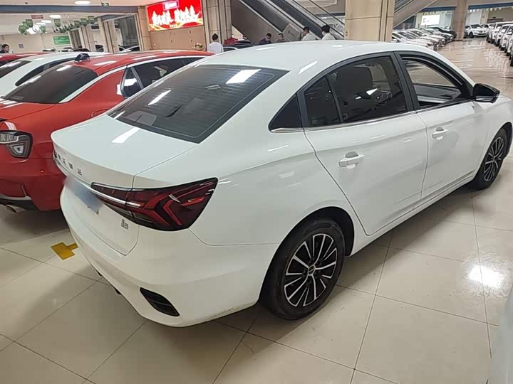 Roewe i5 2021 2021款 1.5L CVT星耀版