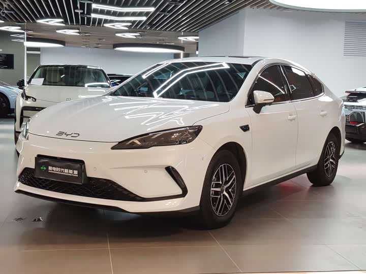 BYD Seal 05 DM-i Hybrid 2025 2025款 DM-i 智驾版 120KM旗舰型