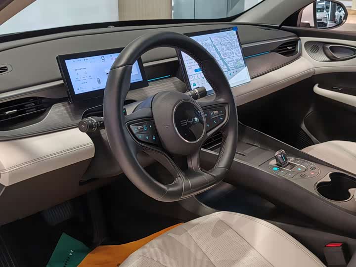 BYD Seal 05 DM-i Hybrid 2025 2025款 DM-i 智驾版 120KM旗舰型