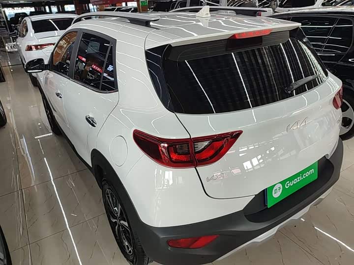 Zdjęcie 5 - Kia KX1