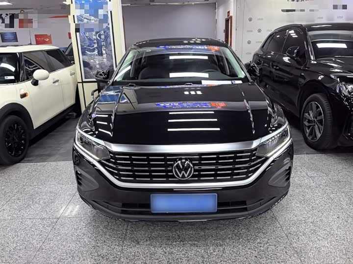Фото 3 - Volkswagen Passat