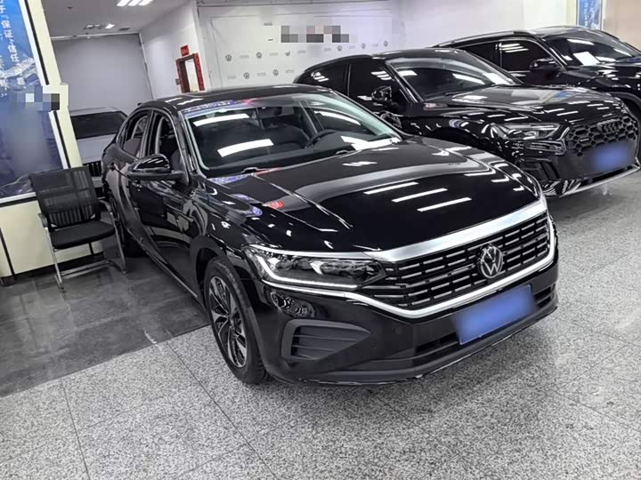 Фото 4 - Volkswagen Passat