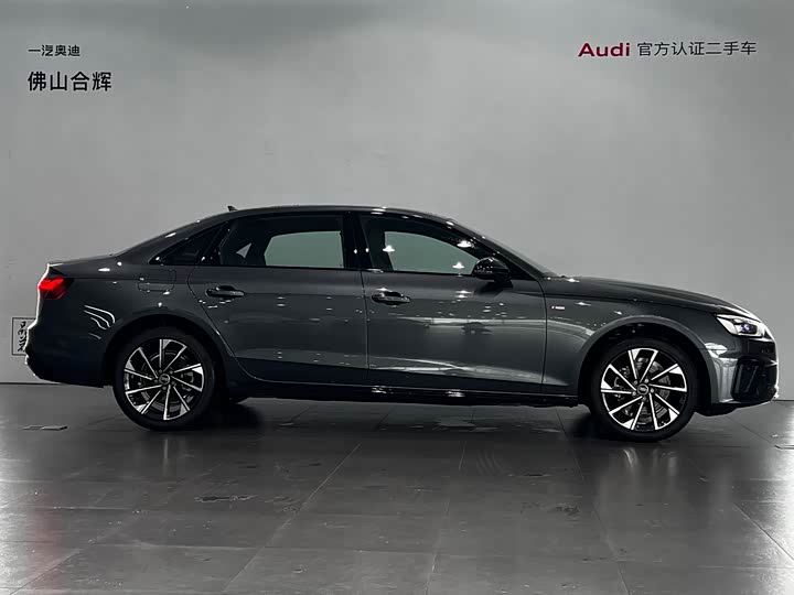 Фото 4 - Audi A4L