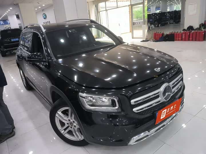 Фото 3 - Mercedes-Benz GLB-Class