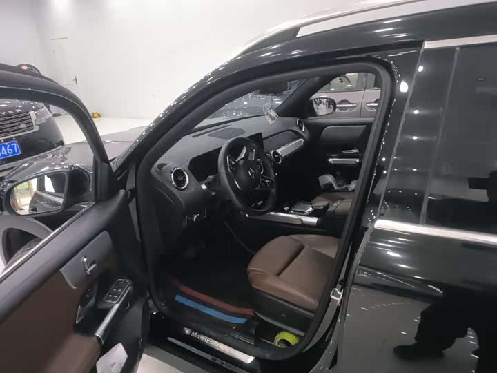 Фото 7 - Mercedes-Benz GLB-Class