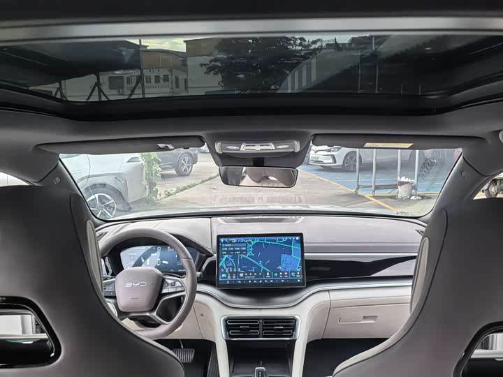 Zdjęcie 6 - BYD Song Plus Hybrid/EV