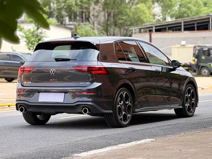Volkswagen Golf GTI 2023 2023款 380TSI DSG GTI