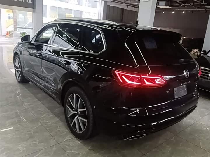 Volkswagen Touareg 2022 2022款 3.0TSI 锐享版 经典运动套装