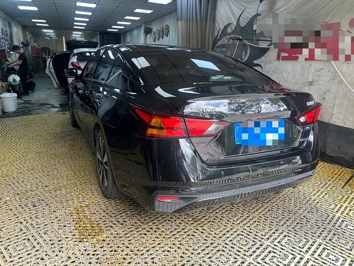 Zdjęcie 2 - Nissan Teana