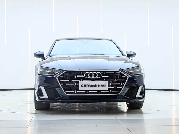 Photo 6 - Audi A7L