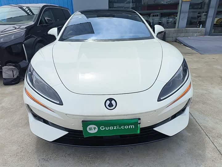 2024 Denza Z9