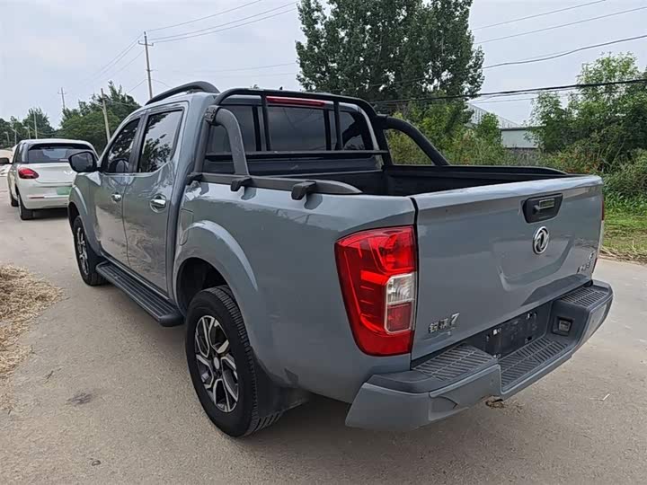 Dongfeng Rich 7 2022 2022款 2.3T自动四驱柴油旗舰型M9T