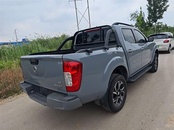 Dongfeng Rich 7 2022 2022款 2.3T自动四驱柴油旗舰型M9T