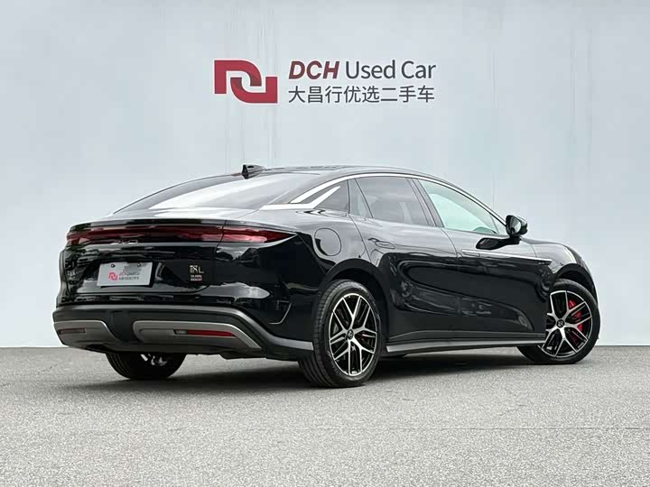 2025 BYD Han L